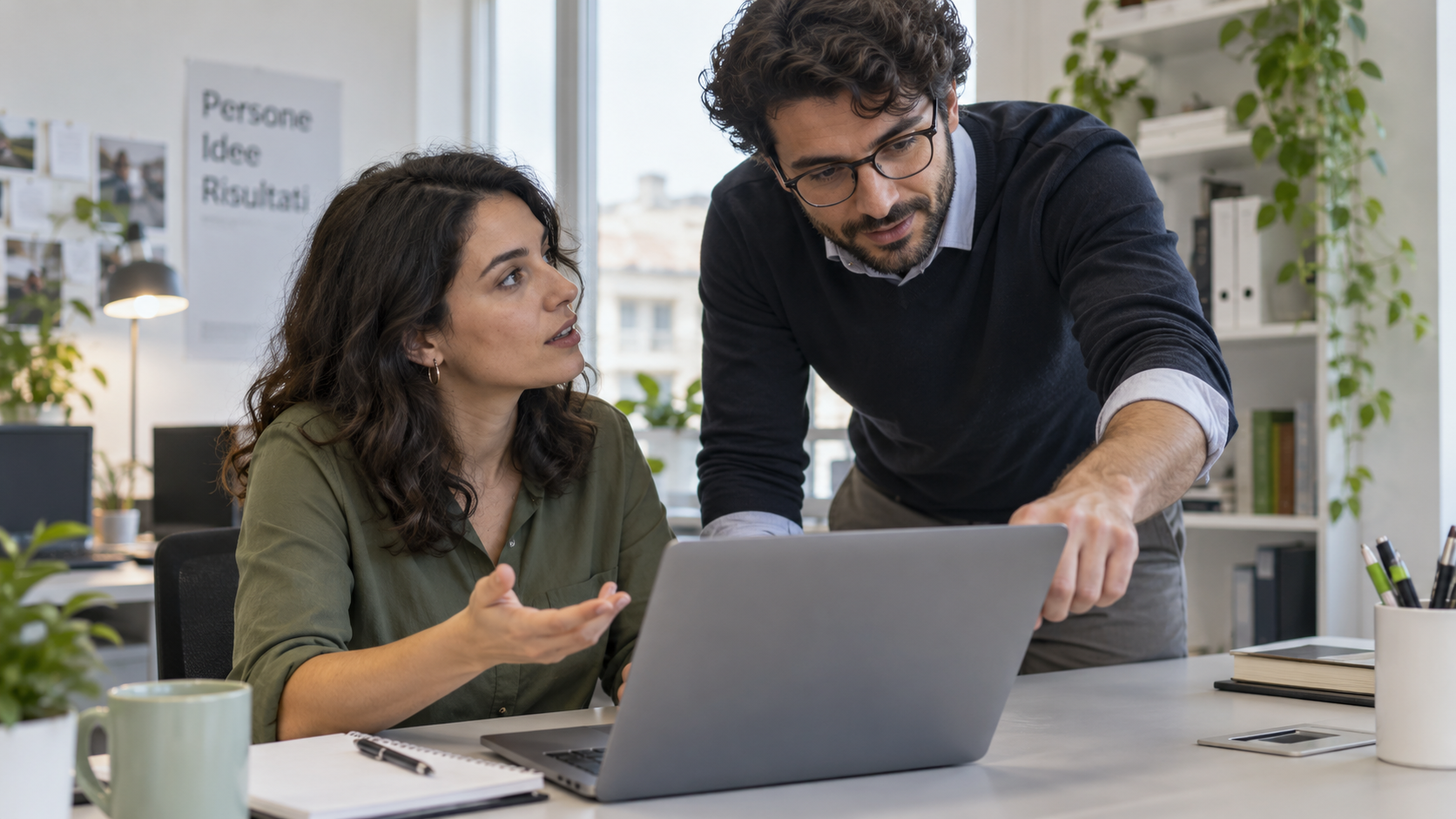 Come chiedere aiuto al lavoro senza sentirti incapace